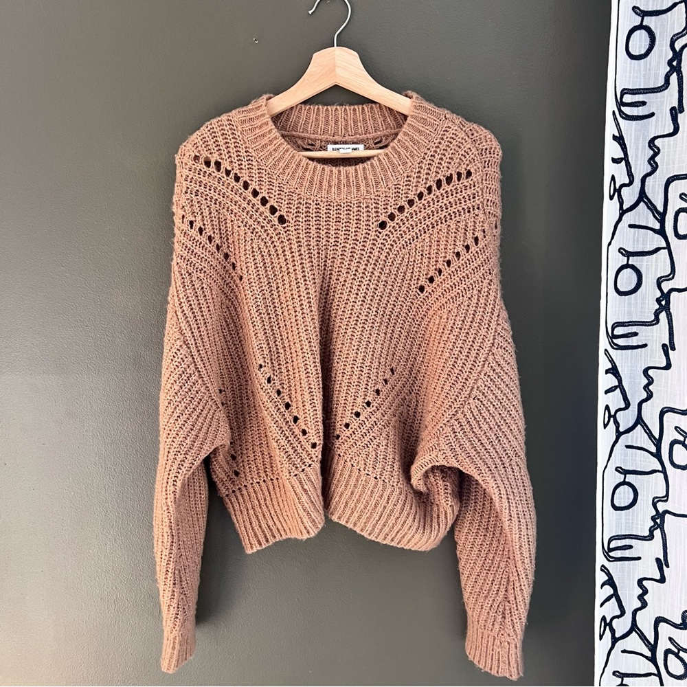 ELIZABETH & JAMES Sweater